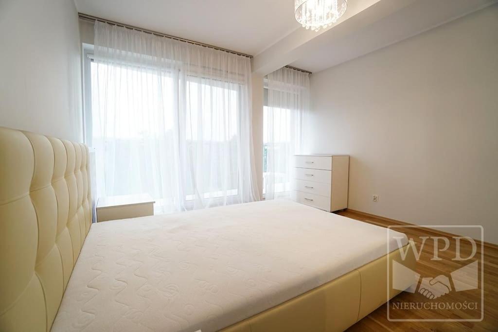 Modern Apartment-City Center-New Building-Garage Breslavia Esterno foto